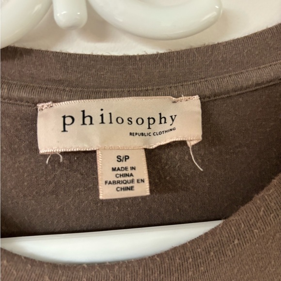 Philosophy brown long sleeve with ruffle size small - Picture 5 of 5